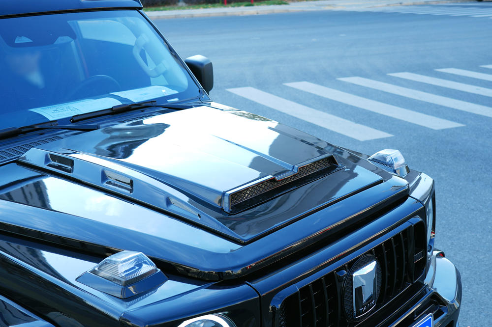 TANK 300 BRABUS KIT HOOD