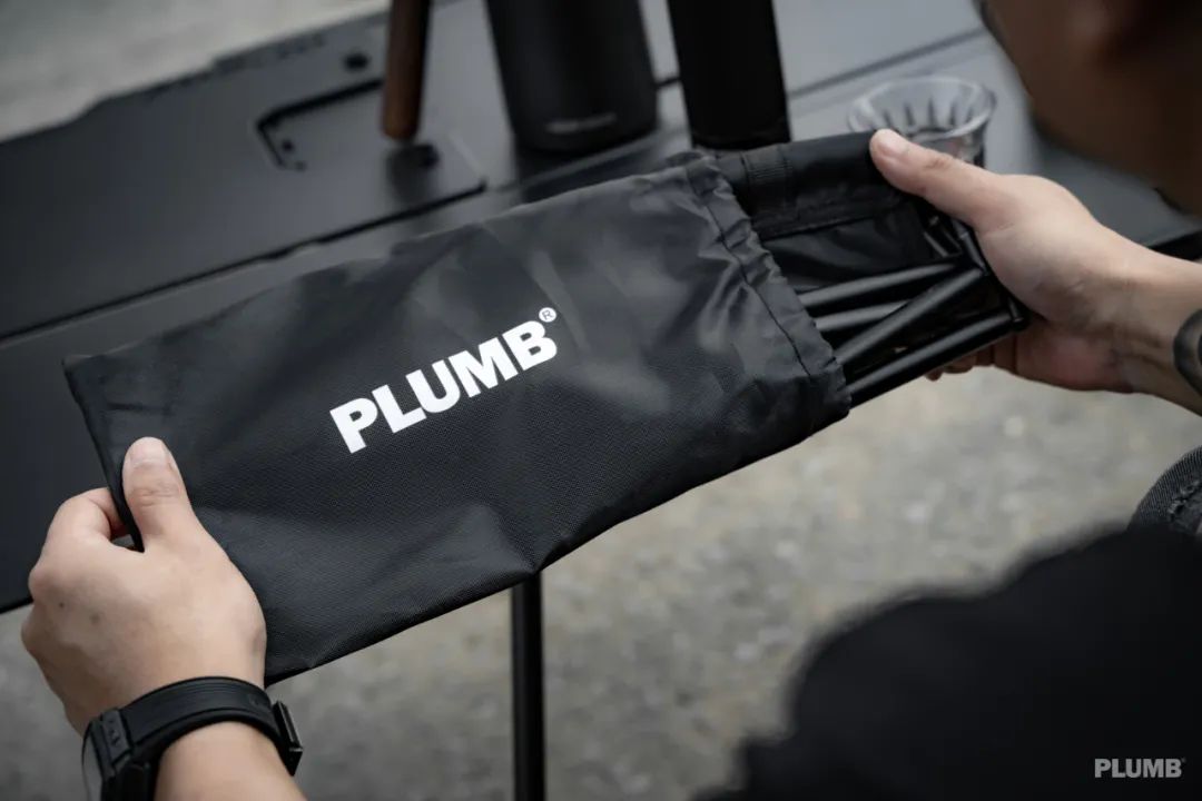 PLUMB folding chairS