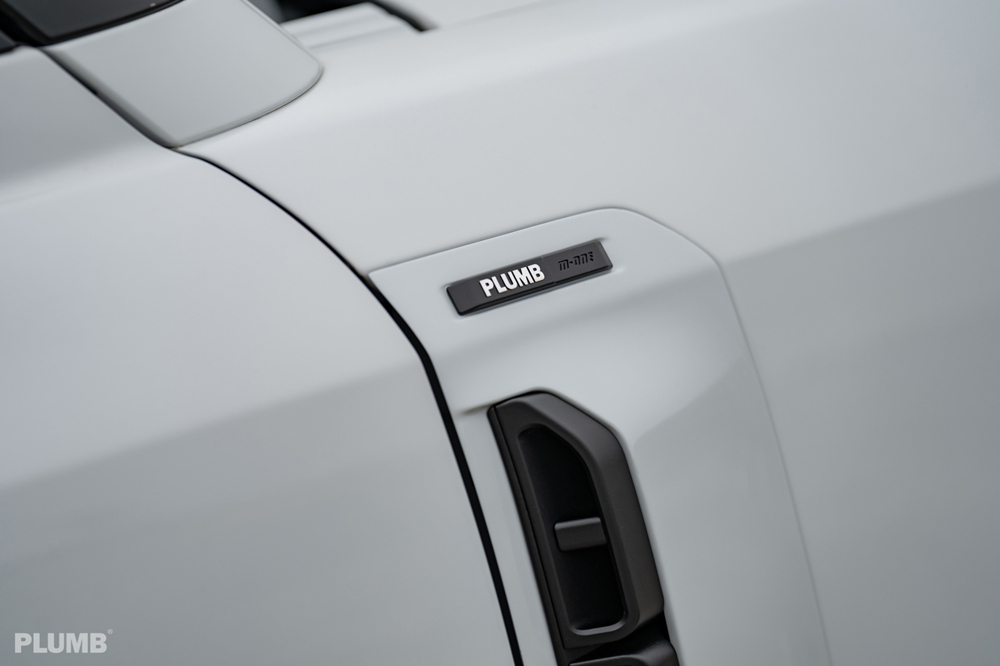 land rover defender 90 side vents plumb