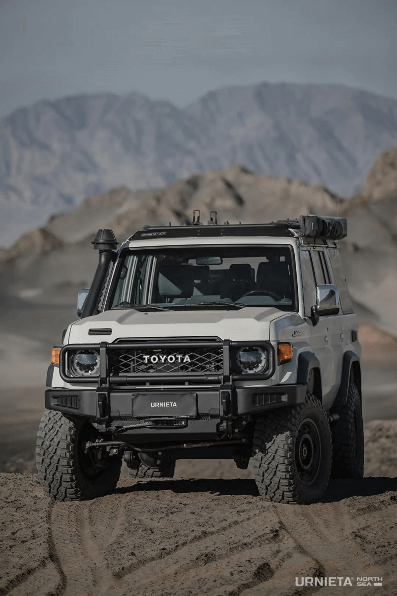 TOYOTA LAND GRUISER76 LC Bull bumper URNIETA