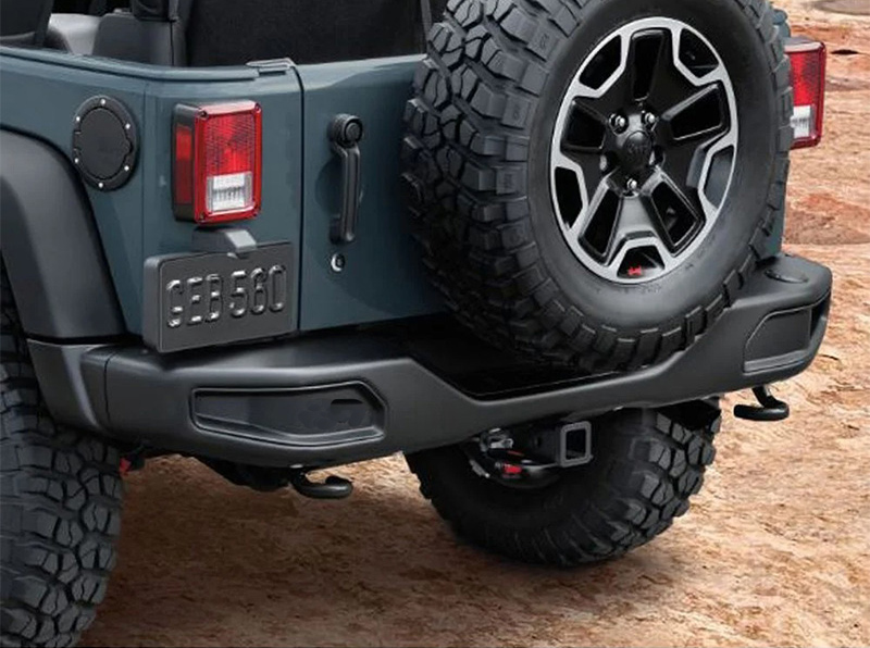 9-metal-rear-bumper-suitable-for-jeep