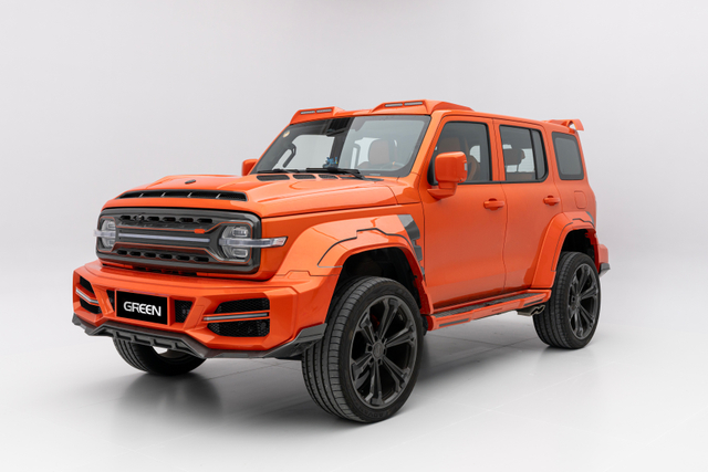 Tank 300 Shodow kit Orange (1)