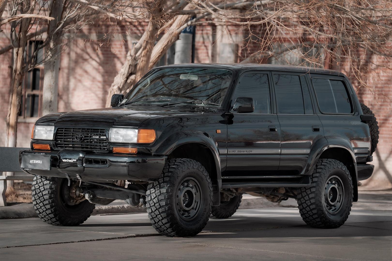 TOYOTA URNIETA Land Cruiser LC80 NS series Items