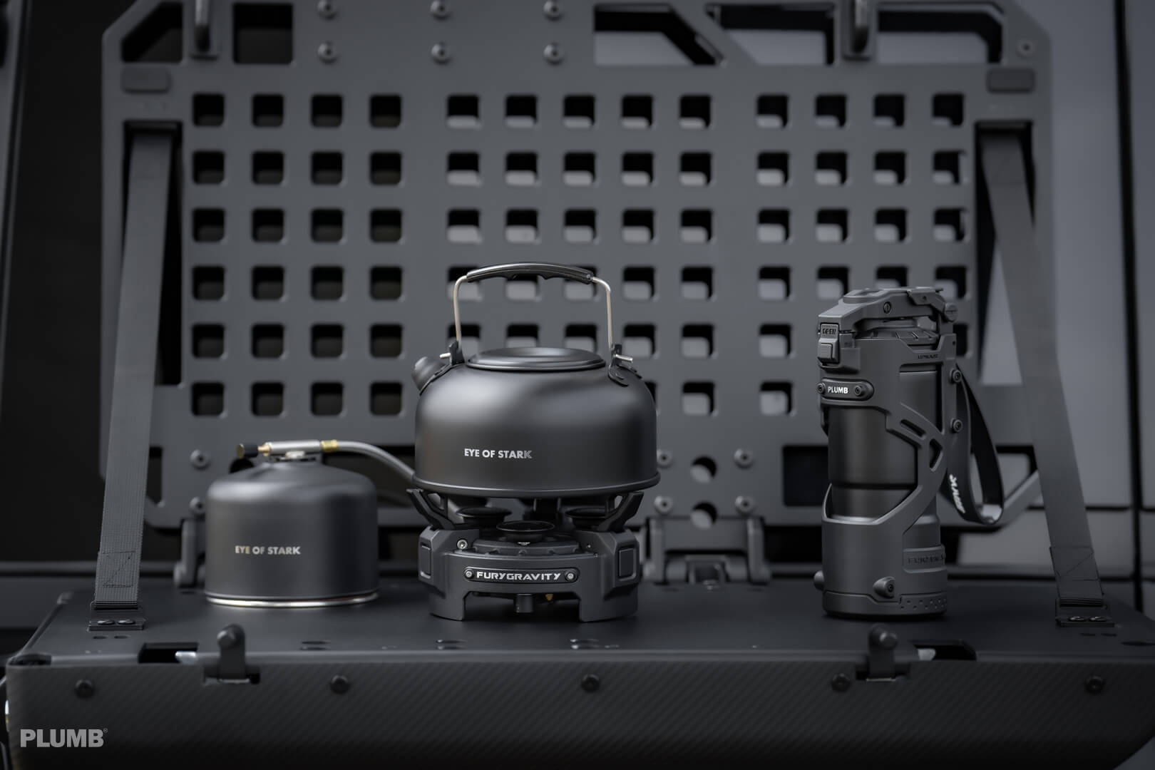 PLUMB Dry Carbon Side Case