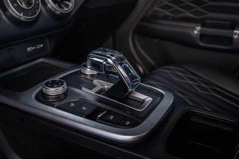 Tank 300 Crystal Gear Shift Knob 